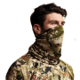 Core Neck Gaiter Optifade Subalpine Sitka sur le visage